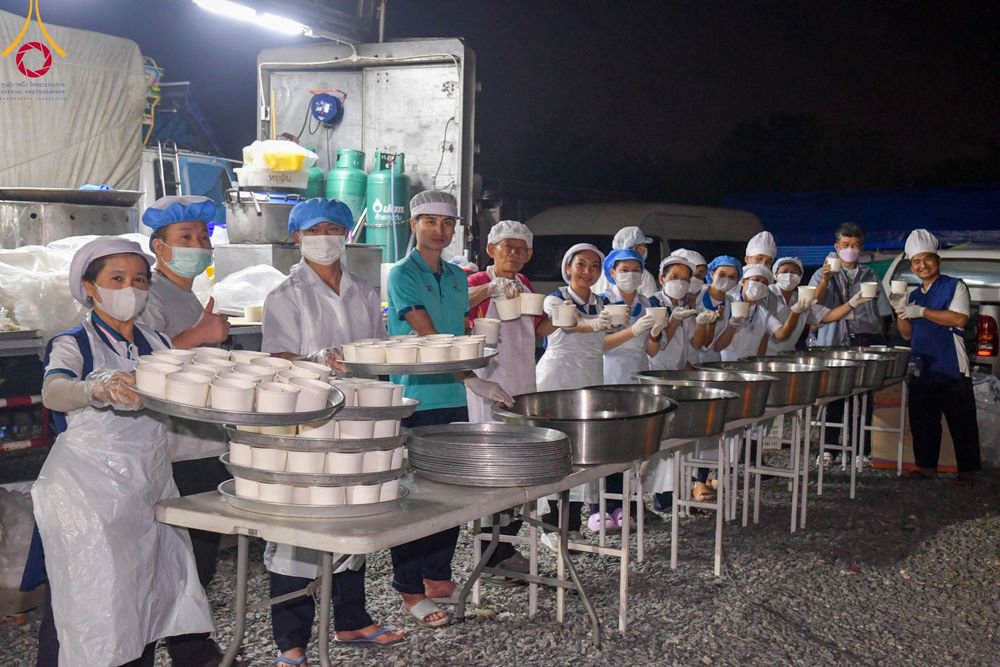 ภาพ No.114472:พิธีถวายภัตตาหารเป็นสังฆทาน แด่คณะพระธรรมยาตรา ปีที่ 12 วันที่ 18 มกราคม พ.ศ. 2567 ณ วัดโบสถ์(บน) บางคูเวียง จ.นนทบุรี