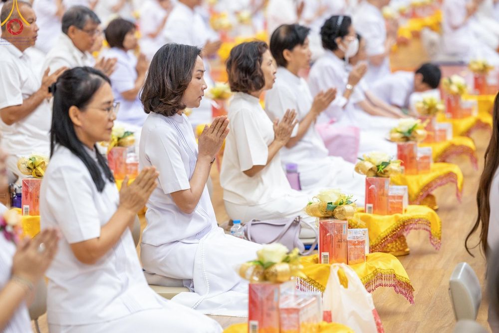 ภาพ No.149055:พิธีถวายคิลานเภสัชและอุปกรณ์ทางการแพทย์ เนื่องในวันธรรมชัย วันอาทิตย์ที่ 18 สิงหาคม พ.ศ. 2567 ณ ห้องแก้วสารพัดนึก 2 สภาธรรมกายสากล วัดพระธรรมกาย