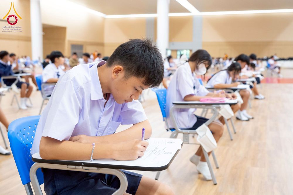 ภาพ No.273779:วันที่ 27 พฤศจิกายน พ.ศ. 2568 สอบธรรมสนามหลวง ธรรมศึกษา ทุกชั้น สนามสอบ วัดพระธรรมกาย จ.ปทุมธานี