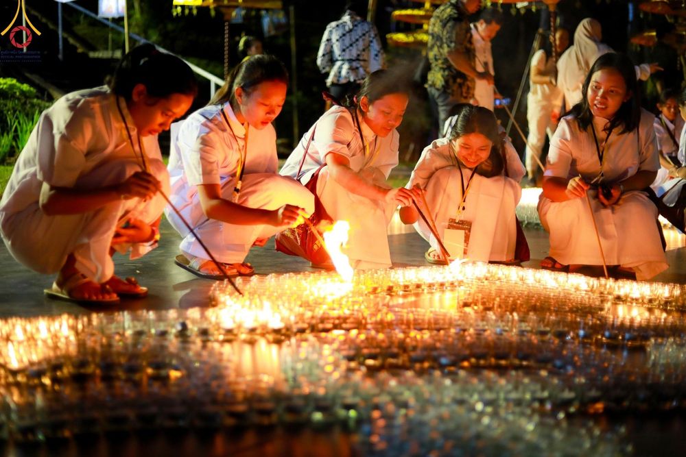 ภาพ No.151796:โครงการอบรมอุบาสิกาแก้ว บรมพุทโธ ประเทศอินโดนีเซีย ระหว่างวันที่ 16 - 22 สิงหาคม พ.ศ. 2567 ณ วัด Graha Padmasambhava