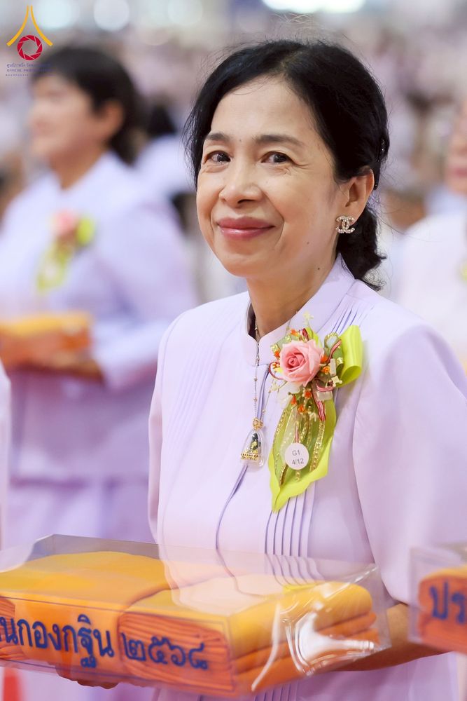 ภาพ No.264510:วันอาทิตย์ที่ 2 พฤศจิกายน พ.ศ. 2568 พิธีทอดกฐินสามัคคี ณ สภาธรรมกายสากล วัดพระธรรมกาย