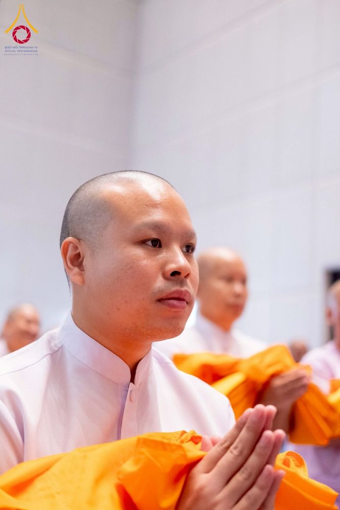 ภาพ No.277720:วันเสาร์ที่ 6 ธันวาคม พ.ศ. 2568 พิธีบรรพชาอุปสมบทและพิธีถวายบาตร โครงการอุปสมบทบูชาธรรมมหาปูชนียาจารย์ ประจำปี พ.ศ.2568 โครงการบวชพระนานาชาติ AEC และ WAB รุ่น CEO (นักบริหาร) รุ่นที่ 5 ณ มหาธรรมกายเจดีย์ วัดพระธรรมกาย