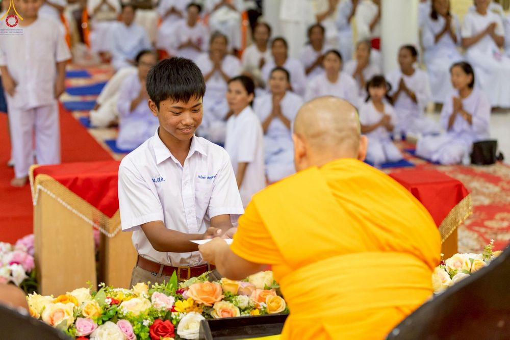 ภาพ No.262944:วันที่ 22 ตุลาคม พ.ศ. 2568 พิธีทอดกฐินสามัคคีทั่วไทย 30,000 วัด โดยคณะศิษยานุศิษย์ บูชาธรรม 81 ปี หลวงพ่อธัมมชโย ณ ธุดงคสถานทรงธรรมกำแพงเพชร ต.ทรงธรรม อ.เมือง จ.กำแพงเพชร