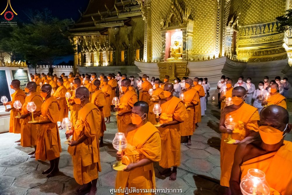 ภาพ No.42093:พิธีตัดปอยผม ปลงผม ขอขมารับผ้าไตรและพิธีบรรพชา ในโครงการอุปสมบท บูชาธรรมมหาปูชนียาจารย์ ประจำปี 2564 ชุดที่ 20