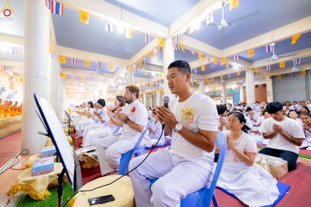 ภาพ No.301229:วันที่ 22 มกราคม พ.ศ. 2569 พิธีทอดผ้าป่าทำนุบำรุงศาสนสถาน ณ วัดใหม่พิบูลย์ผล อ.สองพี่น้อง จ.สุพรรณบุรี ในโครงการธรรมยาตรา กตัญญูบูชา มหาปูชนียาจารย์ พระมงคลเทพมุนี(สด จนฺทสโร) พระผู้ปราบมาร อนุสรณ์สถาน 7 แห่ง ปีที่ 14