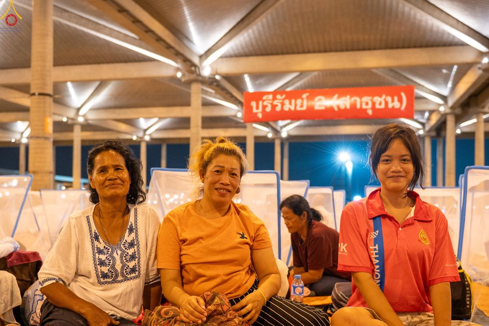 ภาพ No.323896:วันที่ 22 เมษายน พ.ศ.2569 (วันคุ้มครองโลก) งานถวายมหาสังฆทาน 40,000 กว่าวัดทั่วประเทศ บรรยากาศพระสังฆาธิการและสาธุชน  เดินทางเข้าวัดพระธรรมกาย และพักค้าง ตั้งแต่ ตอนเย็นวันที่ 21  ถึงเช้าวันที่ 22