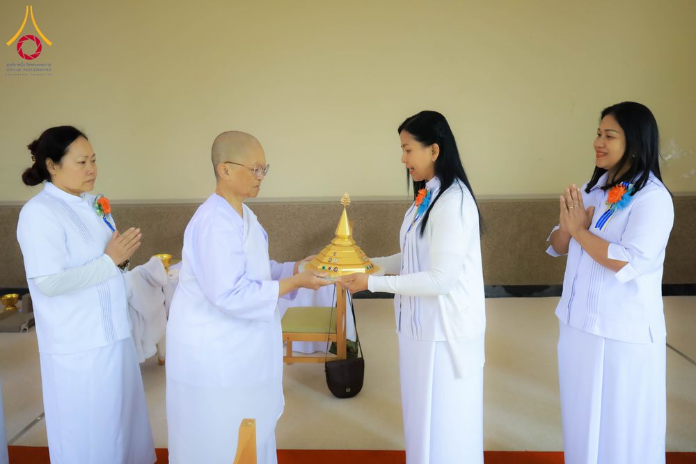ภาพ No.328697:วันอาทิตย์ที่ 10 พฤษภาคม พ.ศ. 2569 พิธีสักการะพระบรมสารีริกธาตุ ณ วัดพระธรรมกายเบลเยียม