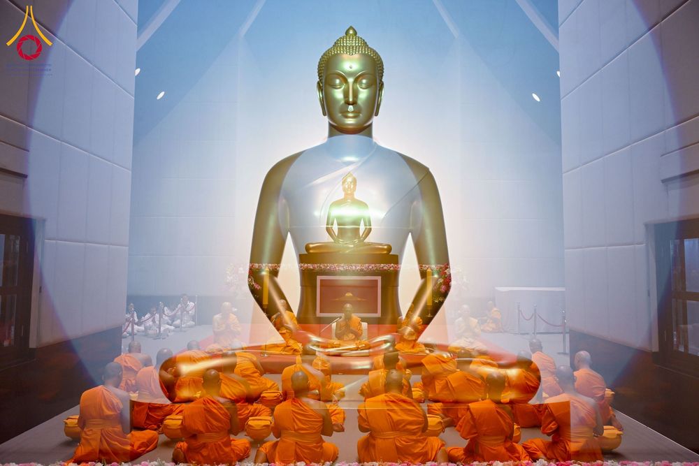 ภาพ No.244955:วันเสาร์ที่ 6 กันยายน พ.ศ. 2568 พิธีถวายบาตร บรรพชา อุปสมบทของนาคธรรมทายาท โครงการอุปสมบทหมู่บูชาธรรมครบรอบ 108 ปี  วันครูผู้ค้นพบวิชชาธรรมกาย ณ โบสถ์พระไตรปิฎก วัดพระธรรมกาย