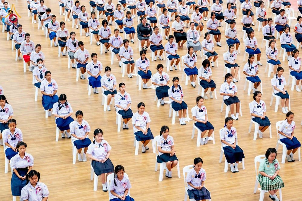 ภาพ No.348553:วันที่ 12 กันยายน พ.ศ. 2569 การอบรมเชิงปฏิบัติการจัดกิจกรรมทอดกฐินสัมฤทธิ์ พิธีมอบผ้าไตรประธานกฐินเด็กดี V-Star ประจำปีพุทธศักราช 2569 ณ สภาธรรมกายสากล วัดพระธรรมกาย