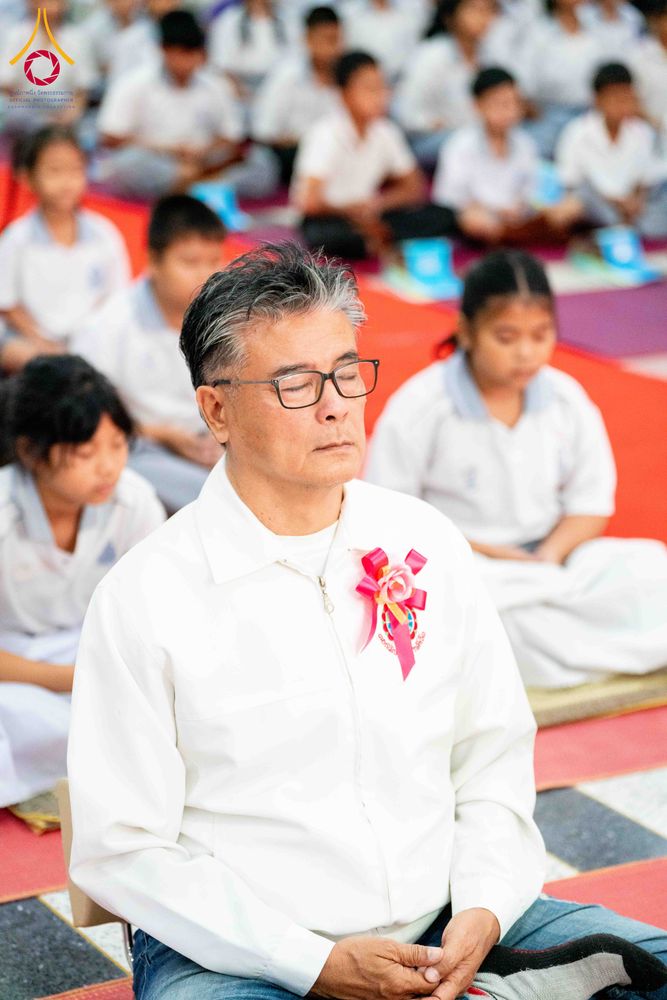 ภาพ No.304417:วันที่ 27 มกราคม พ.ศ. 2569 พิธีทอดผ้าป่าทำนุบำรุงศาสนสถาน ณ วัดบางไผ่นารถ ต.บางไทรป่า อ.บางเลน จ.นครปฐม ในโครงการธรรมยาตรา กตัญญูบูชา มหาปูชนียาจารย์ พระมงคลเทพมุนี(สด จนฺทสโร) พระผู้ปราบมาร อนุสรณ์สถาน 7 แห่ง ปีที่ 14