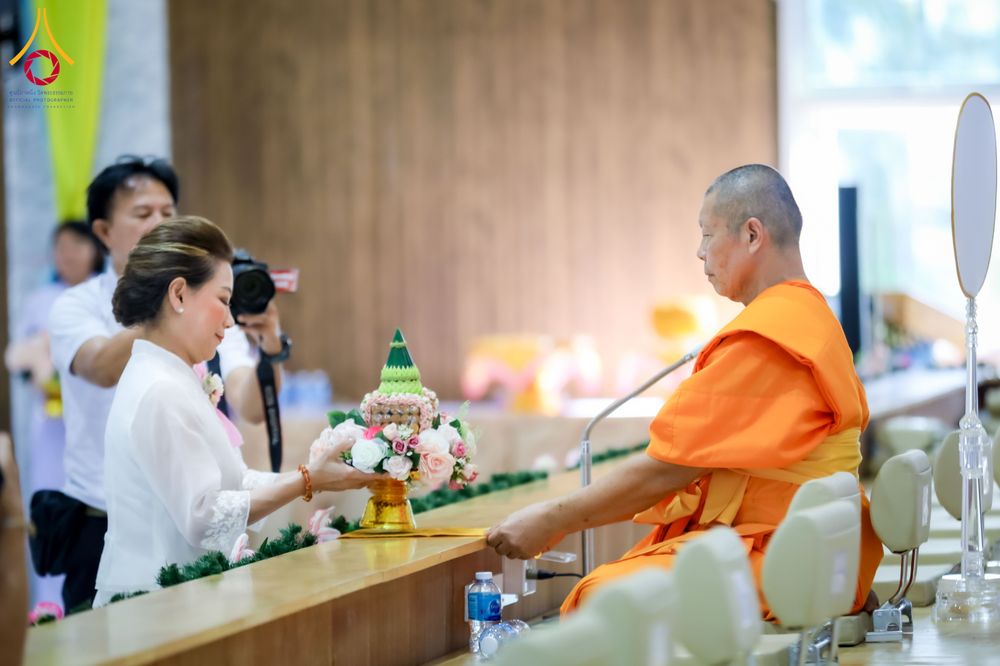 ภาพ No.317453:วันอาทิตย์ ที่ 29 มีนาคม พ.ศ.2569  พิธีปลงผม , พิธีขอขมามอบบาตรและผ้าไตร , พิธีบรรพชา ณ ศูนย์ปฏิบัติธรรมสมุทรปราการ จำนวน 42 รูป