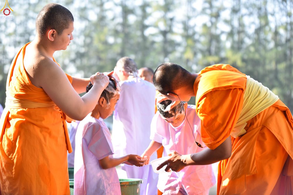 ภาพ No.316829:วันเสาร์ที่ 28 มีนาคม พ.ศ.2569 พิธีปลงผมนาคธรรมทายาท โครงการสามเณรยุวธรรมทายาท รุ่นที่ 34 โครงการสามเณรมัชฌิมธรรมทายาท รุ่นที่ 30 ณ มหารัตนวิหารคด 13 วัดพระธรรมกาย