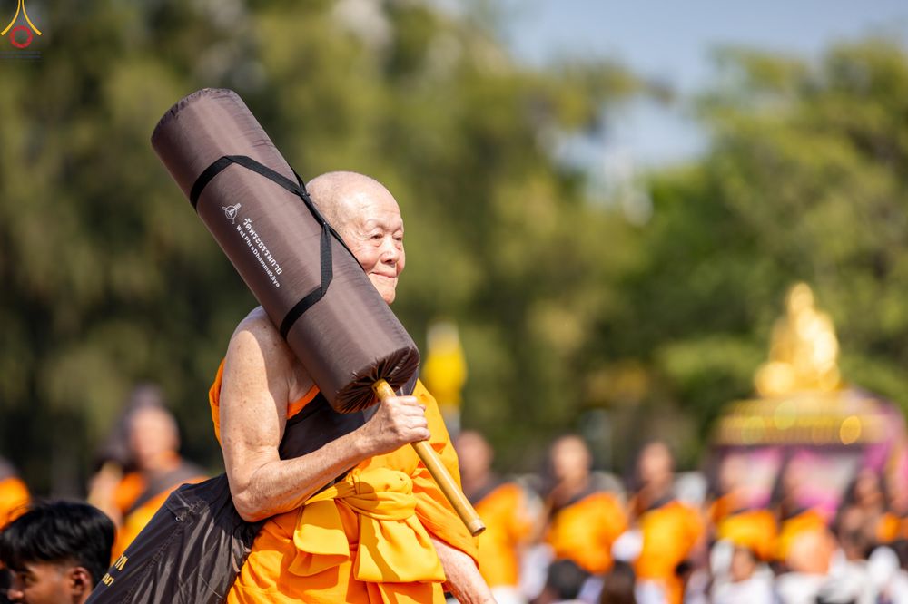 ภาพ No.304736:วันที่ 25 มกราคม พ.ศ. 2569 พิธีต้อนรับพระธรรมยาตรา (ภาพชุดที่ 2) รร.สามัคคีราษฏร์บำรุง-วัดพระธรรมกาย ในโครงการธรรมยาตรา กตัญญูบูชา มหาปูชนียาจารย์ พระมงคลเทพมุนี(สด จนฺทสโร) พระผู้ปราบมาร อนุสรณ์สถาน 7 แห่ง ปีที่ 14