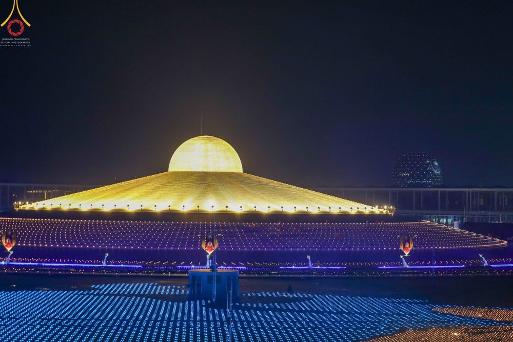 ภาพ No.45052:ประมวลภาพพิธีจุดประทีป​ วันคุ้ม​ครองโลก ณ วัดพระธรรมกาย
