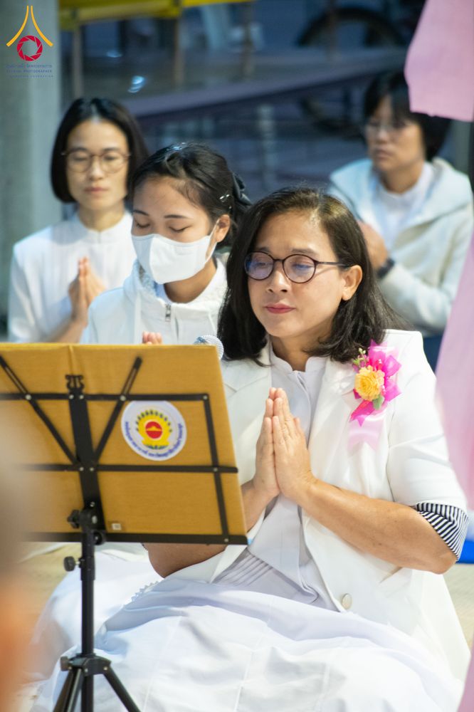 ภาพ No.293477:วันที่ 13 มกราคม พ.ศ. 2569 พิธีถวายภัตตาหารเป็นสังฆทาน แด่พระธรรมยาตรา ณ อนุสรณ์สถานมหาวิหารพระมงคลเทพมุนี (โลตัสแลนด์) อ.สองพี่น้อง จ.สุพรรณบุรี ในโครงการธรรมยาตรา กตัญญูบูชา มหาปูชนียาจารย์ พระมงคลเทพมุนี(สด จนฺทสโร) พระผู้ปราบมาร อนุสรณ์สถาน 7 แห่ง ปี