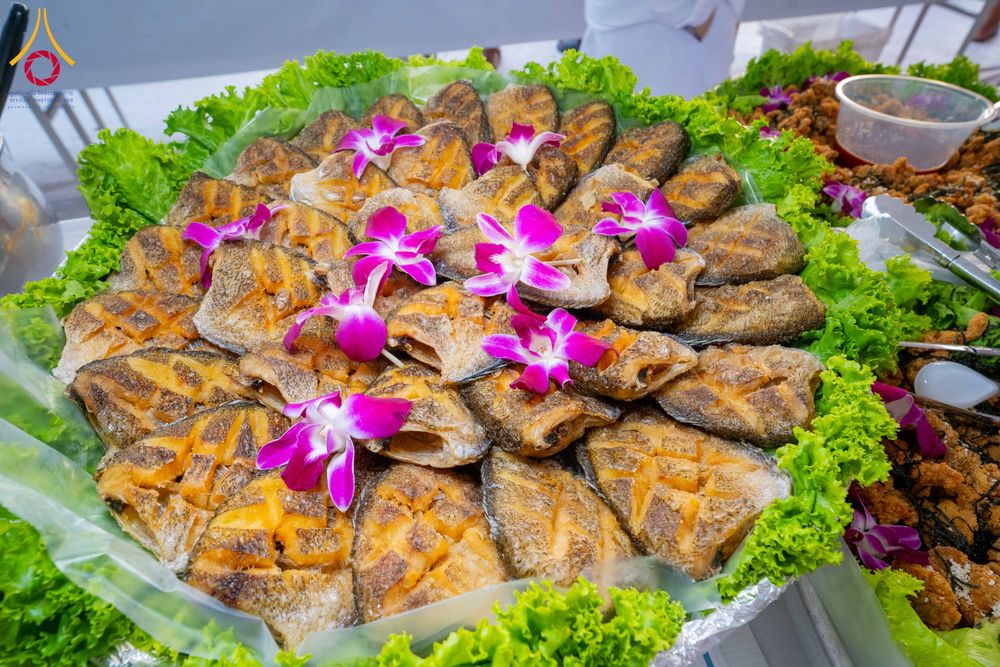 ภาพ No.301140:วันที่ 23 มกราคม พ.ศ. 2569 พิธีถวายภัตตาหารเป็นสังฆทาน แด่พระธรรมยาตรา ณ อนุสรณ์สถานบางปลา วัดบางปลา อำเภอบางเลน จังหวัดนครปฐม ในโครงการธรรมยาตรา กตัญญูบูชา มหาปูชนียาจารย์ พระมงคลเทพมุนี(สด จนฺทสโร) พระผู้ปราบมาร อนุสรณ์สถาน 7 แห่ง ปีที่ 14