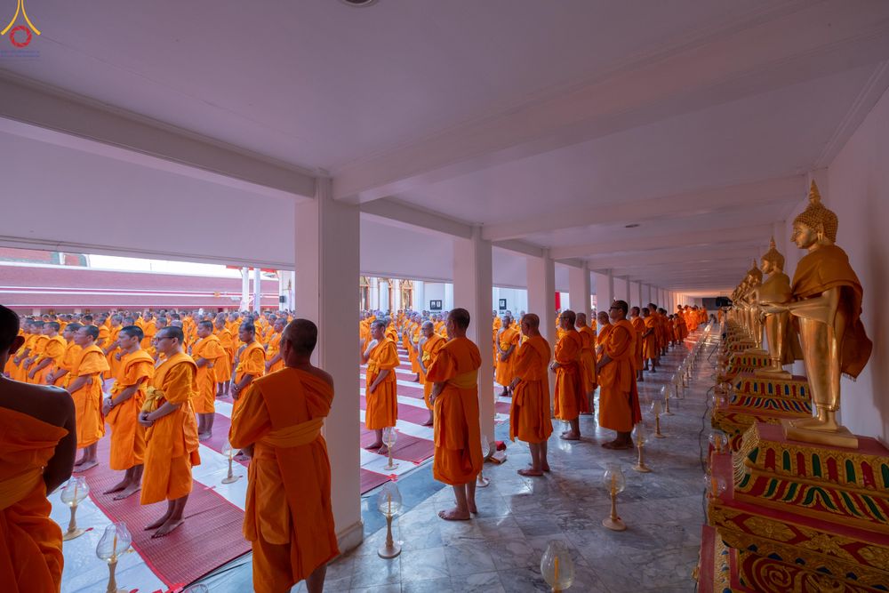 ภาพ No.293859:วันที่ 14 มกราคม พ.ศ. 2569 พิธีจุดประทีปถวายเป็นพุทธบูชา และบูชาธรรมมหาปูชนียาจารย์  ณ วัดสองพี่น้อง ต.ต้นตาล อ.สองพี่น้อง จ.สุพรรณบุรี ในโครงการธรรมยาตรา กตัญญูบูชา มหาปูชนียาจารย์ พระมงคลเทพมุนี(สด จนฺทสโร) พระผู้ปราบมาร อนุสรณ์สถาน 7 แห่ง ปีที่ 14