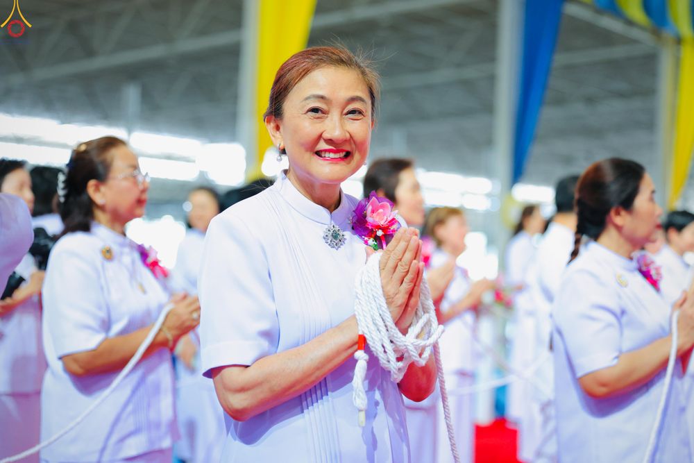 ภาพ No.286442:วันอาทิตย์ที่ 13 กรกฎาคม พ.ศ.2568 พิธีปฎิบัติธรรม และพิธีจุดเทียนใจ ไฟนิรันดร์ อนันตชัย ณ สภาธรรมกายสากล วัดพระธรรมกาย