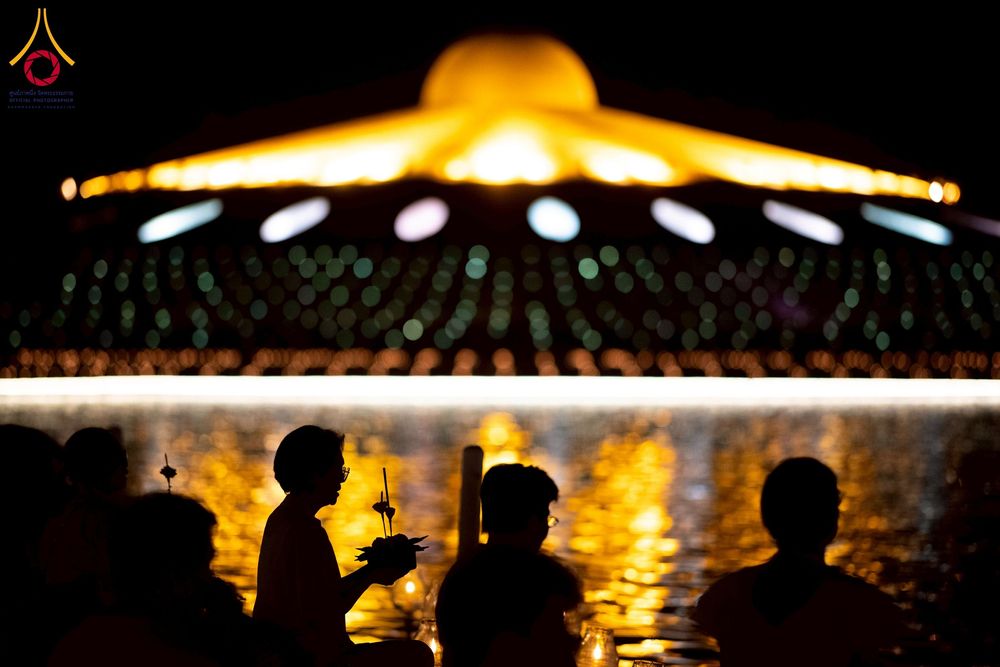 ภาพ No.266409:วันพุธที่ 5 พฤศจิกายน พ.ศ. 2568 (วันพระ ขึ้น 15 ค่ำ เดือน 12) พิธีลอยกระทงธรรม  ณ สระมหาเศรษฐีทะเลบุญ มหาวิหารพระมงคลเทพมุนี วัดพระธรรมกาย จ.ปทุมธานี