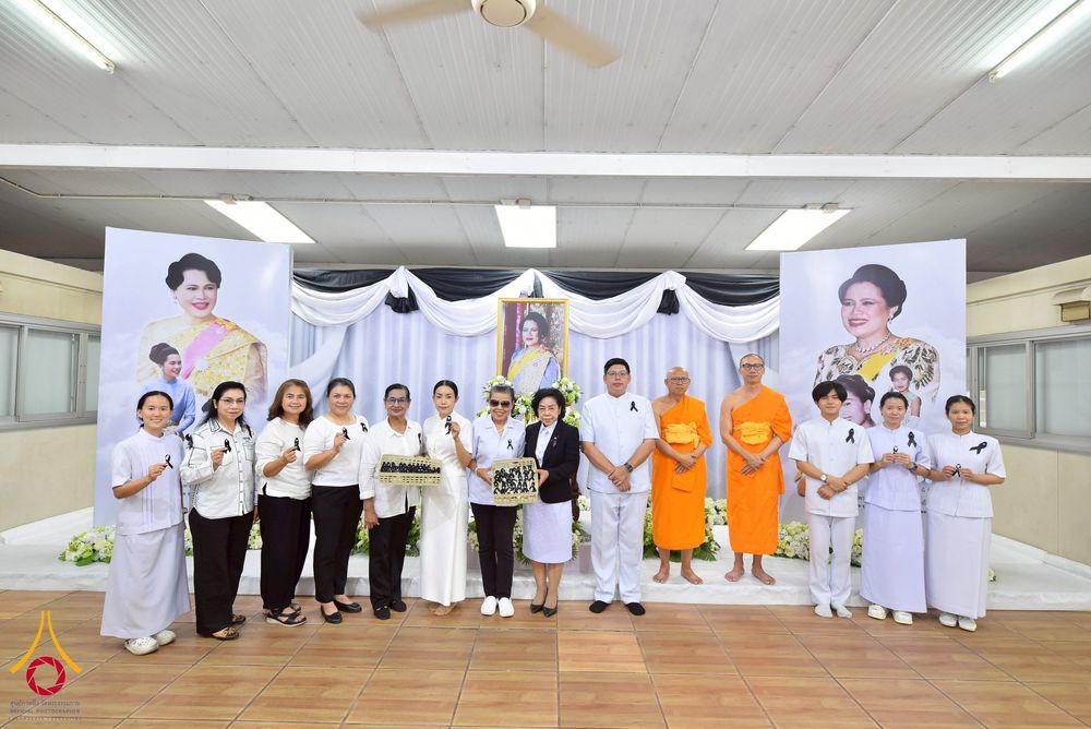 ภาพ No.267671:วันที่ 7 พฤศจิกายน พ.ศ. 2568 พสกนิกรอำเภอคลองหลวง รวมใจบำเพ็ญกุศลปัณรสมวาร (15 วัน) อุทิศถวายเป็นพระราชกุศลแด่ “สมเด็จพระพันปีหลวง” ณ วัดพระธรรมกาย