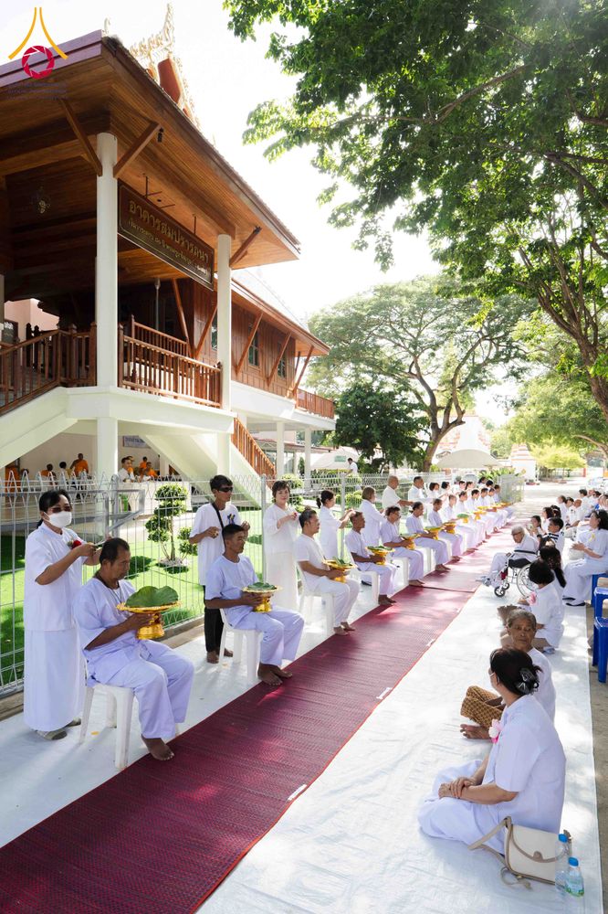 ภาพ No.341217:วันอาทิตย์ที่ 26 กรกฎาคม พ.ศ. 2569 ​โครงการอุปสมบทหมู่บูชาธรรมมหาปูชนียาจารย์ รุ่นที่ ๑ วัดกลางธนรินทร์ ต.บ้านแป้ง อ.พรหมบุรี จ.สิงห์บุรี