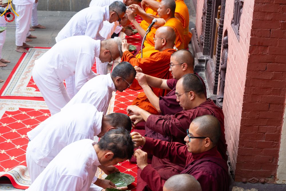 ภาพ No.313334:วันพุธที่ 11 มีนาคม พ.ศ. 2569 พิธีตัดปอยผมโครงการบรรพชาสามเณร  ณ วัดอเชศวร (Aksheswar Mahavihar) ประเทศเนปาล