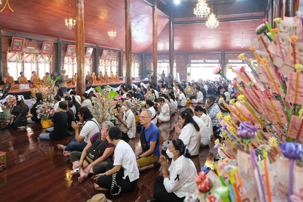 ภาพ No.278668:วันอาทิตย์ที่ 2 พฤศจิกายน  2568 พิธีทอดกฐินสามัคคีทั่วไทย โดยคณะศิษยานุศิษย์ บูชาธรรม 81 ปี หลวงพ่อธัมมชโย ณ วัดสุวรรณาราม อ.พุทธมณฑล จ.นครปฐม