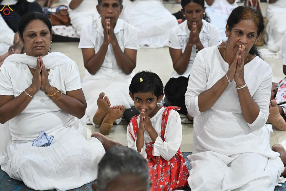 ภาพ No.278779:วันที่ 30 ตุลาคม 2568 กฐินสมทบวัดต่างประเทศ โดยคณะศิษยานุศิษย์ บูชาธรรม 81 ปี หลวงพ่อธัมมชโย ณ วัดศรีธรรมานันทะ บาลังโกด้า ประเทศศรีลังกา วัดสังฆราช อมรปุระนิกาย สมเด็จไมตรี มูรตี