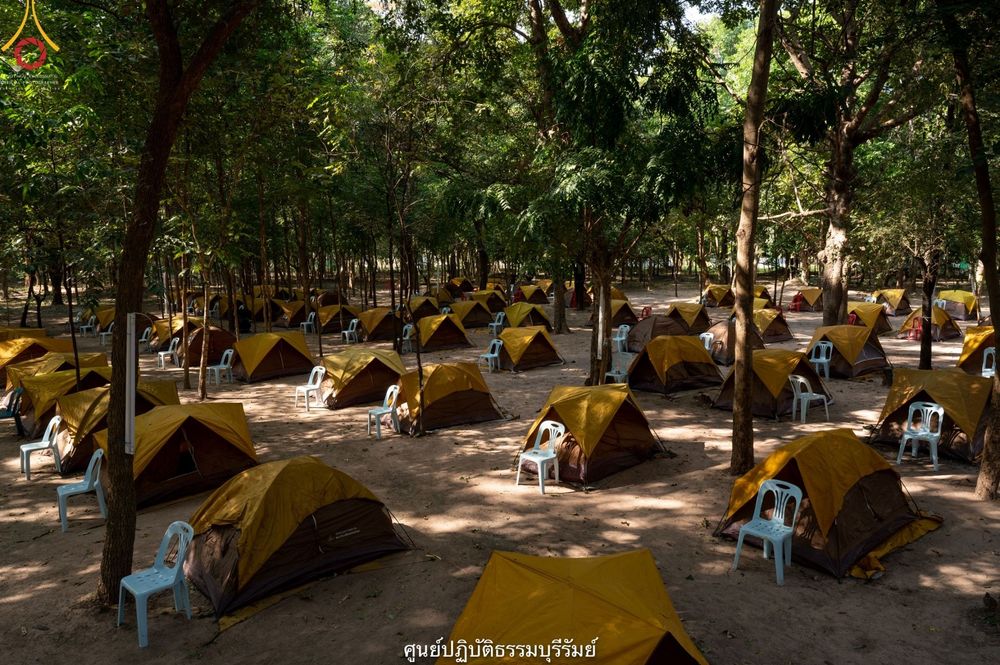 ภาพ No.40994:พิธีตัดปอยผม ปลงผม ขอขมารับผ้าไตรและพิธีบรรพชา ในโครงการอุปสมบท บูชาธรรมมหาปูชนียาจารย์ ประจำปี 2564 ชุดที่ 18