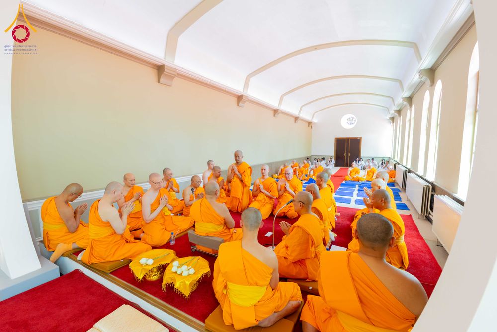 ภาพ No.336832:วันที่ 14 มิถุนายน พ.ศ. 2569 พิธีอุปสมบทธรรมทายาท นานาชาติยุโรปรุ่นที่ 11 เบลเยียม
