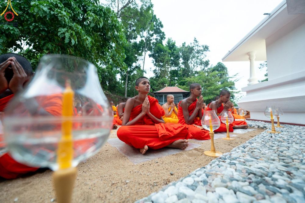 ภาพ No.141202:PhotoStory มหาศรัทธา ธรรมยาตราศรีลังกา EP.6 พิธีจุดวิสาขประทีป 6 วัด ถวายเป็น พุทธบูชา  โครงการสยาม-ลังกา ธรรมยาตรา  ฉลองเทศกาลวิสาขบูชาแห่งชาติ ศรีลังกา  บูชาธรรม 80 ปี หลวงพ่อธัมมชโย วันที่ 16 พฤษภาคม พ.ศ. 2567