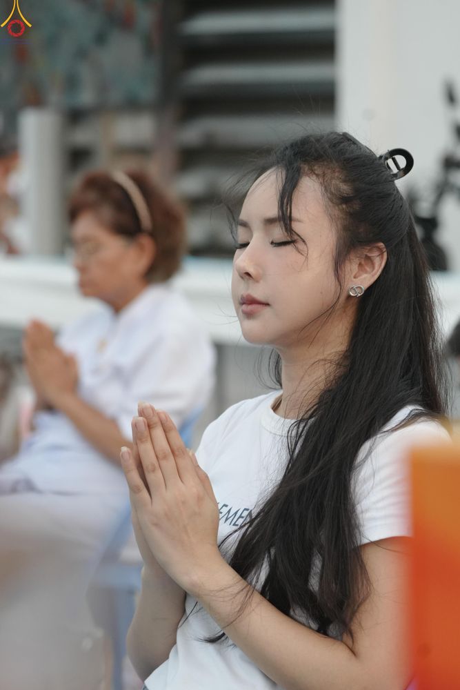 ภาพ No.324718:วันที่ 22 เมษายน พ.ศ.2569 (วันคุ้มครองโลก) บรรยากาศสาธุชน ในงานถวายมหาสังฆทาน 40,000 กว่าวัดทั่วประเทศ ณ ลานธรรม วัดพระธรรมกาย