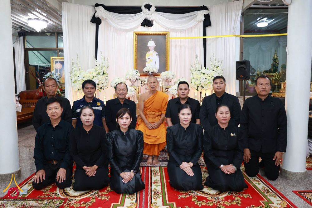 ภาพ No.337306:วันที่ 13-27 มิถุนายน พ.ศ.2569 พสกนิกรอำเภอคลองหลวง จัดพิธีบำเพ็ญกุศลสวดพระอภิธรรม อุทิศถวายพระกุศลแด่สมเด็จพระเจ้าลูกเธอ เจ้าฟ้าพัชรกิติยาภาฯ