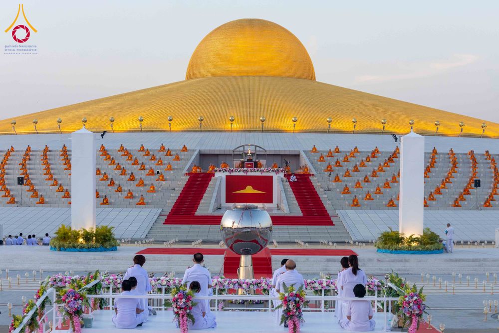 ภาพ No.312119:วันอังคารที่ 3 มีนาคม พ.ศ.2569 พิธีเวียนประทักษิณและจุดมาฆประทีป ณ ลานธรรมพระมหาธรรมกายเจดีย์ วัดพระธรรมกาย