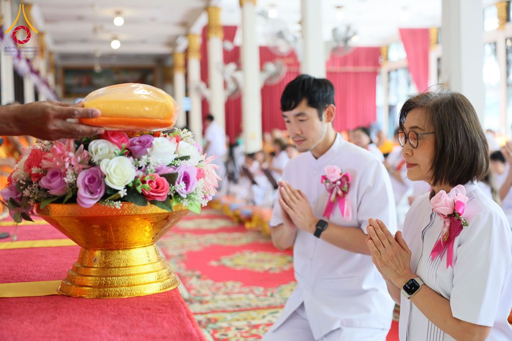 ภาพ No.296521:วันที่ 16 มกราคม พ.ศ. 2569 พิธีทอดผ้าป่าทำนุบำรุงศาสนสถาน ณ วัดสิงห์ ต.บางคูเวียง อ.บางกรวย จ.นนทบุรี อนุสรณ์สถานลำดับที่ 4 สถานที่เกิดด้วยกายธรรม ในโครงการธรรมยาตรา กตัญญูบูชา มหาปูชนียาจารย์ พระมงคลเทพมุนี(สด จนฺทสโร) พระผู้ปราบมาร อนุสรณ์สถาน 7 แห่ง ป