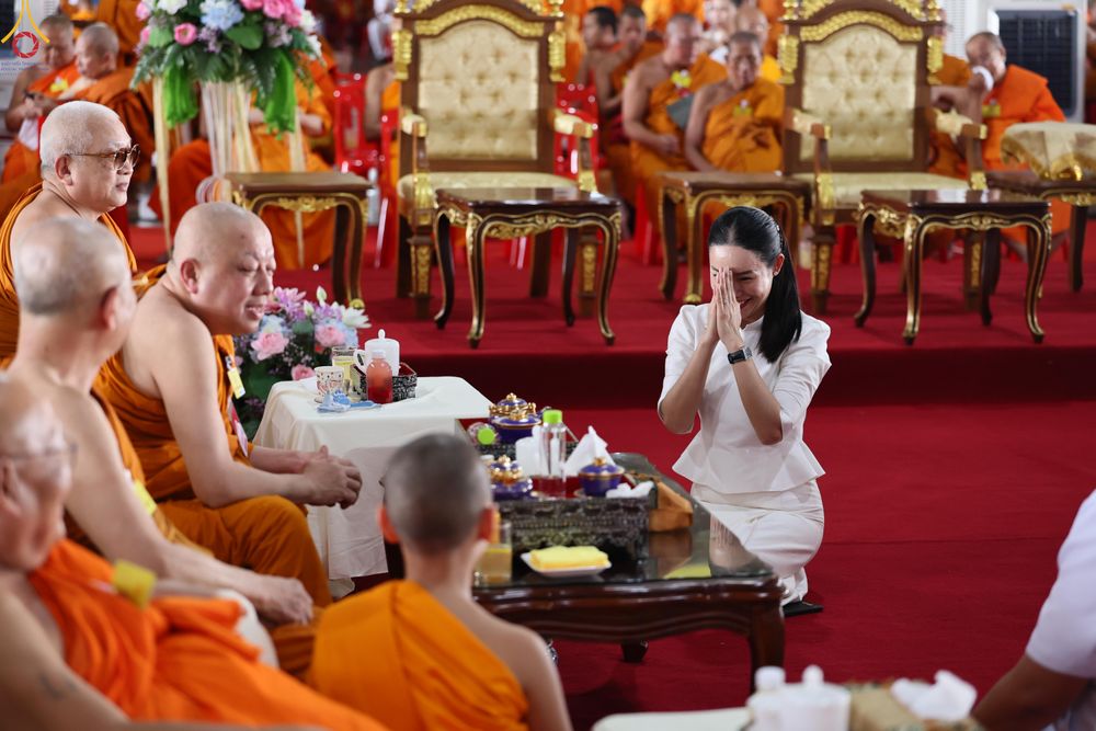 ภาพ No.324174:วันที่ 22 เมษายน พ.ศ.2569 (วันคุ้มครองโลก) พิธีถวายมหาสังฆทาน 40,000 กว่าวัดทั่วประเทศ ณ ลานธรรม พระมหาธรรมกายเจดีย์ วัดพระธรรมกาย