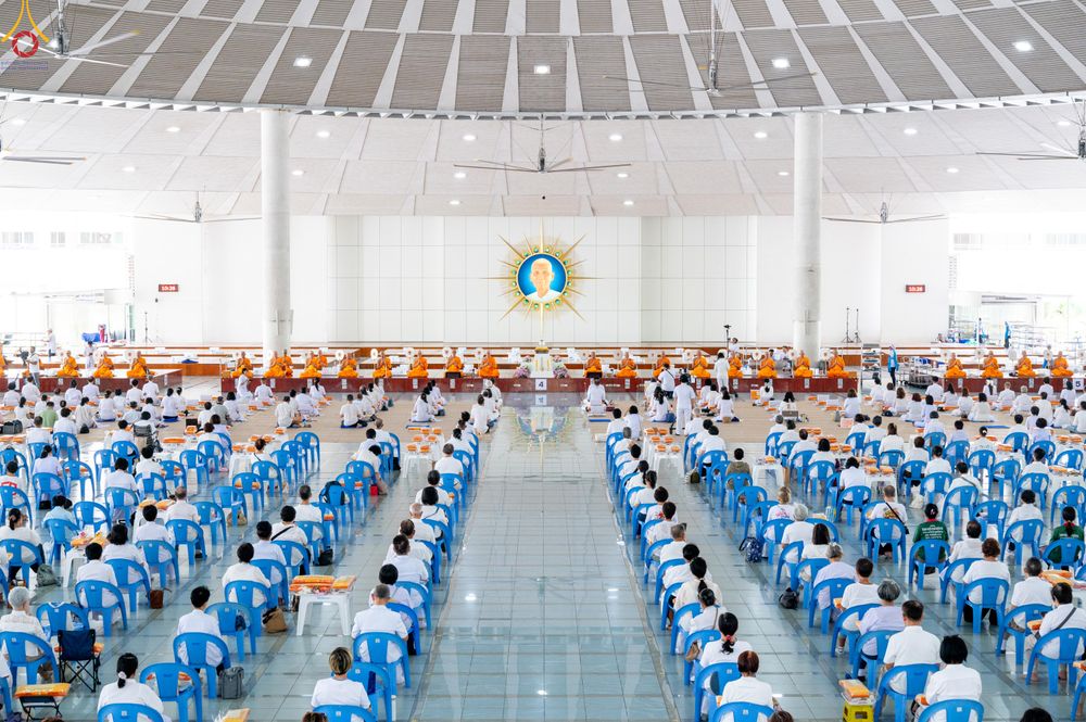 ภาพ No.343064:วันที่ 13 สิงหาคม พ.ศ.2569 พิธีบุพเปตพลี ครั้งที่ 186 ร่วมอุทิศส่วนกุศล แด่หมู่ญาติผู้ล่วงลับไปแล้ว และเป็นปัจจัยสนับสนุน การเผยแผ่พระพุทธศาสนา ณ หอฉันคุณยายอาจารย์ วัดพระธรรมกาย