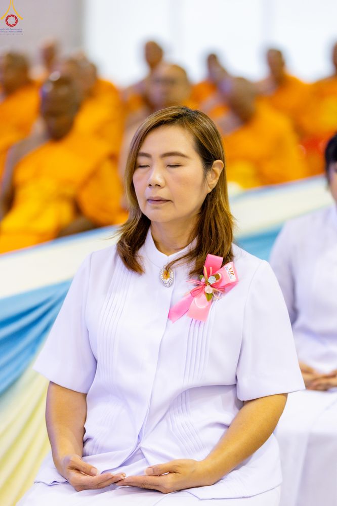 ภาพ No.331197:วันวิสาขบูชา อาทิตย์ที่ 31 พฤษภาคม พ.ศ.2569 พิธีปฏิบัติธรรม ณ ห้องแก้วสารพัดนึก 1  วัดพระธรรมกาย จังหวัดปทุมธานี