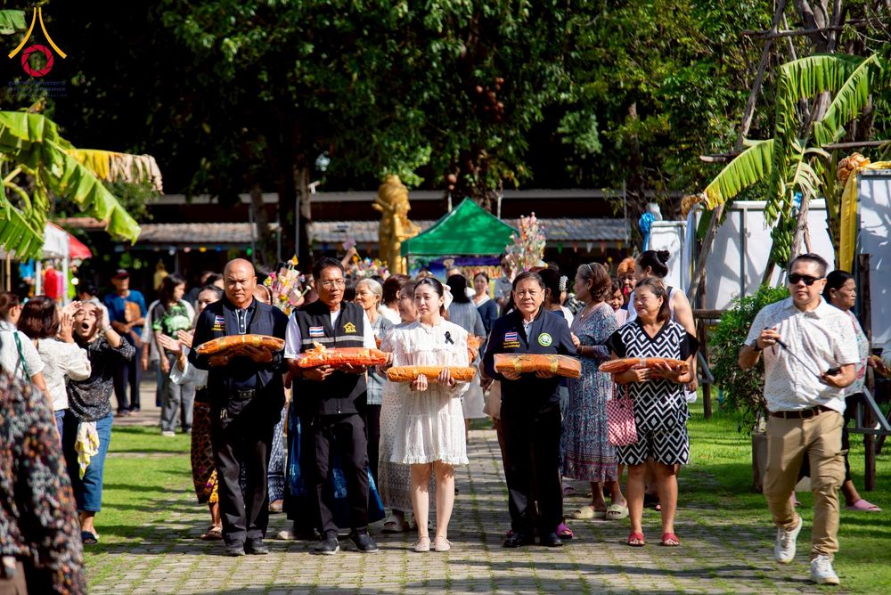 ภาพ No.276264:วันที่ 5 พฤศจิกายน พ.ศ. 2568 พิธีทอดกฐินสามัคคีทั่วไทย ณ สำนักสงฆ์สวนธรรมโกศล 2 อ.คลองหลวง จ.ปทุมธานี โดยคณะศิษยานุศิษย์ บูชาธรรม 81 ปี หลวงพ่อธัมมชโย