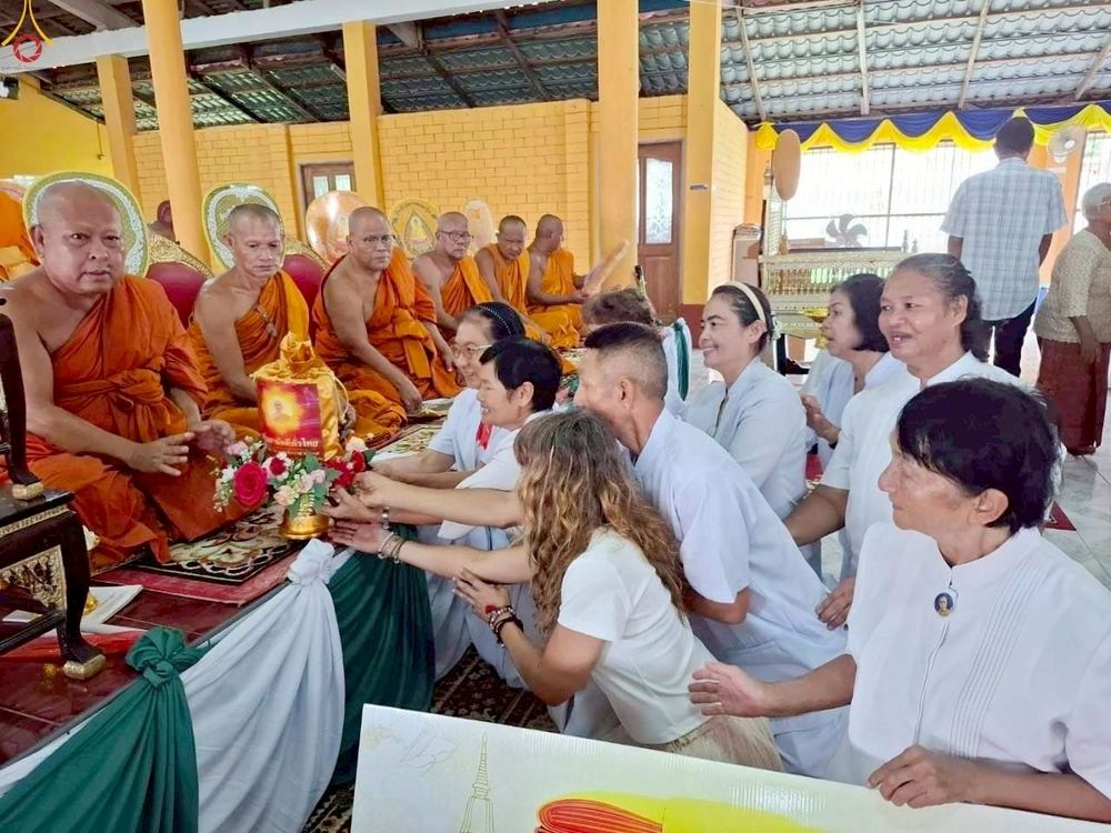 ภาพ No.264987:วันที่ 25 ตุลาคม พ.ศ. 2568 พิธีทอดกฐินสามัคคีทั่วไทย 30,000 วัด โดยคณะศิษยานุศิษย์ บูชาธรรม 81 ปี หลวงพ่อธัมมชโย ณ วัดยูงทอง ท่าช้าง อ.บางกล่ำ จ.สงขลา