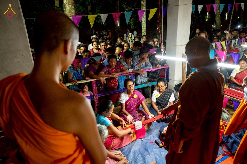 ภาพ No.257462:วันที่ 17 ตุลาคม พ.ศ. 2568 พิธีทอดกฐินสมทบวัดกัลยาณมิตรต่างประเทศ  บูชาธรรม 81 ปี หลวงพ่อธัมมชโย ณ ศูนย์ปฏิบัติธรรมไมตรีปูร์ เมืองคาร์การชารี ประเทศบังกลาเทศ 