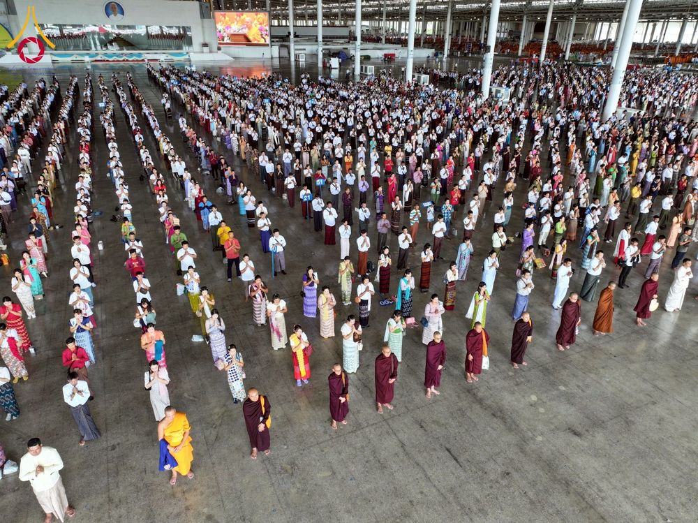 ภาพ No.232757:วันอาทิตย์ที่ 6 กรกฏาคม พ.ศ. 2568 พิธีสวดธัมมจักกัปปวัตตนสูตร เมียนมา ครั้งที่ 8 ณ มหาธรรมกายเจดีย์ วัดพระธรรมกาย