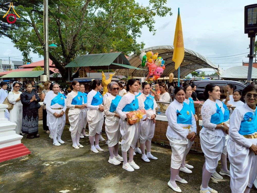 ภาพ No.275769:วันที่ 2 พฤศจิกายน พ.ศ. 2568 พิธีทอดกฐินสามัคคีทั่วไทย ณ วัดพระนางสร้าง จ.ภูเก็ต โดยคณะศิษยานุศิษย์ บูชาธรรม 81 ปี หลวงพ่อธัมมชโย