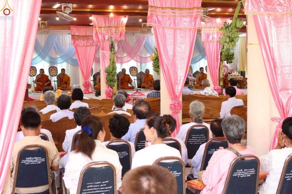 ภาพ No.258328:วันที่ 18 ตุลาคม พ.ศ. 2568 พิธีทอดกฐินสามัคคีทั่วไทย 30,000 วัด โดยคณะศิษยานุศิษย์ บูชาธรรม 81 ปี หลวงพ่อธัมมชโย ณ วัดยางไทยเจริญผล ต.บ้านดอน อ.อู่ทอง จ.สุพรรณบุรี