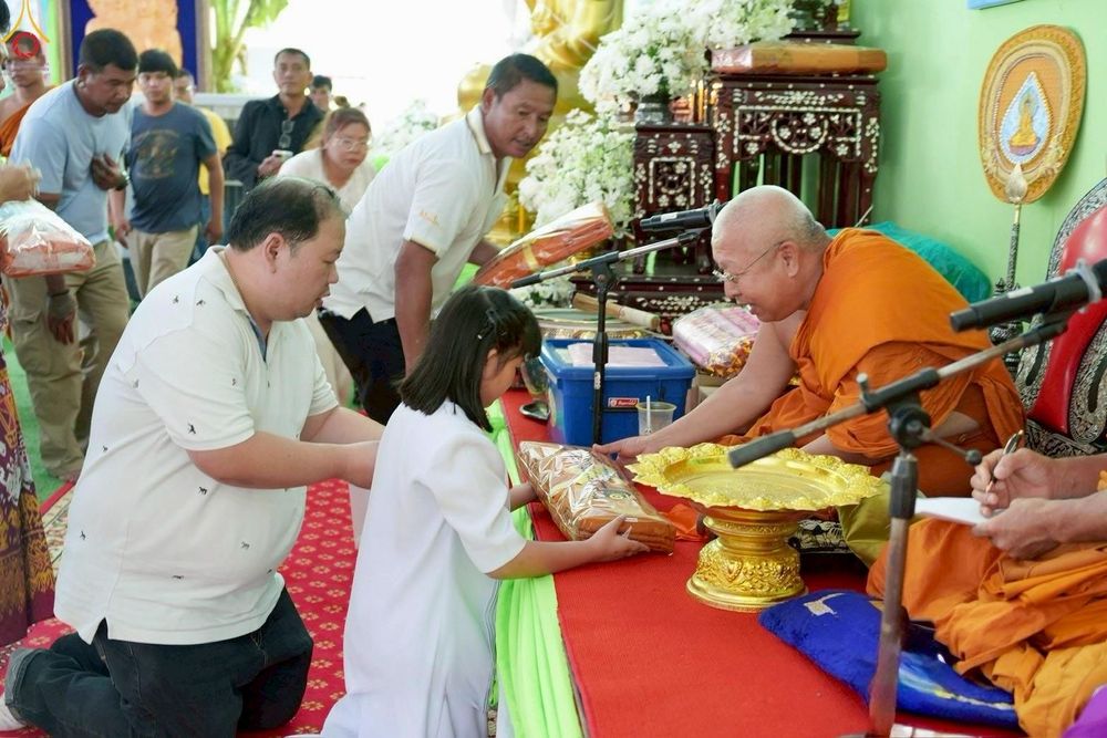 ภาพ No.277214:วันที่ 19 ตุลาคม พ.ศ. 2568 พิธีทอดกฐินสามัคคีทั่วไทย ณ วัดถ้ำเขาแหลม อ.เมือง จ.กาญจนบุรี โดยคณะศิษยานุศิษย์ บูชาธรรม 81 ปี หลวงพ่อธัมมชโย