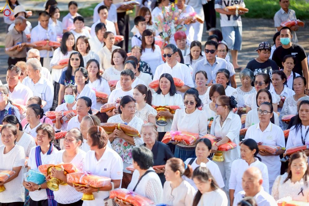 ภาพ No.269710:วันที่ 25 ตุลาคม พ.ศ. 2568 พิธีทอดกฐินสามัคคีทั่วไทย ณ วัดป่าแดง ต.ป่าแดง  อ.ชาติตระการ จ.พิษณุโลก โดยคณะศิษยานุศิษย์ บูชาธรรม 81 ปี หลวงพ่อธัมมชโย