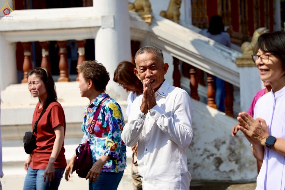 ภาพ No.252429:วันที่ 11 ตุลาคม พ.ศ. 2568 พิธีทอดกฐินสามัคคีทั่วไทย 30,000 วัด โดยคณะศิษยานุศิษย์ บูชาธรรม 81 ปี หลวงพ่อธัมมชโย ณ วัดดอกไม้ อ.บางปะหัน จ.พระนครศรีอยุธยา