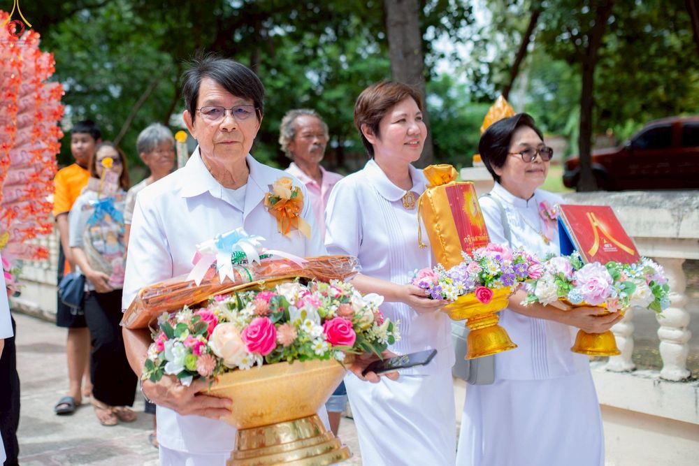 ภาพ No.256554:วันที่ 17 ตุลาคม พ.ศ. 2568 พิธีทอดกฐินสามัคคีทั่วไทย 30,000 วัด โดยคณะศิษยานุศิษย์ บูชาธรรม 81 ปี หลวงพ่อธัมมชโย หลวงพ่อธัมมชโย ณ วัดบ้านพระ จ.นครราชสีมา