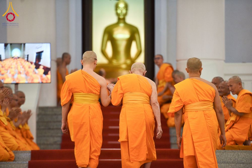 ภาพ No.264725:วันอาทิตย์ที่ 2 พฤศจิกายน พ.ศ. 2568 พิธีกรานกฐิน ณ โบสถ์พระไตรปิฏก วัดพระธรรมกาย จ.ปทุมธานี