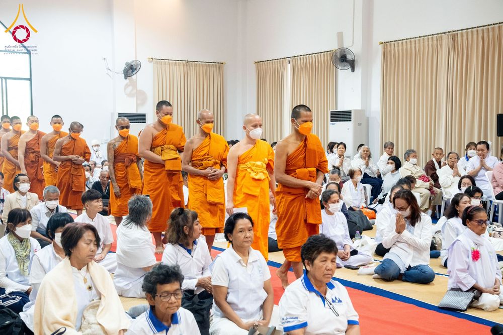ภาพ No.204911:พิธีทอดผ้าป่าทำนุบำรุงศาสนสถาน ณ วัดแก้วบัวเกษร ตำบลระแหง อำเภอลาดหลุมแก้ว จังหวัดปทุมธานี ในโครงการธรรมยาตรา กตัญญูบูชา มหาปูชนียาจารย์ พระมงคลเทพมุนี(สด จนฺทสโร) พระผู้ปราบมาร อนุสรณ์สถาน 7 แห่ง ปีที่ 13 วันที่ 30 มกราคม พ.ศ. 2568